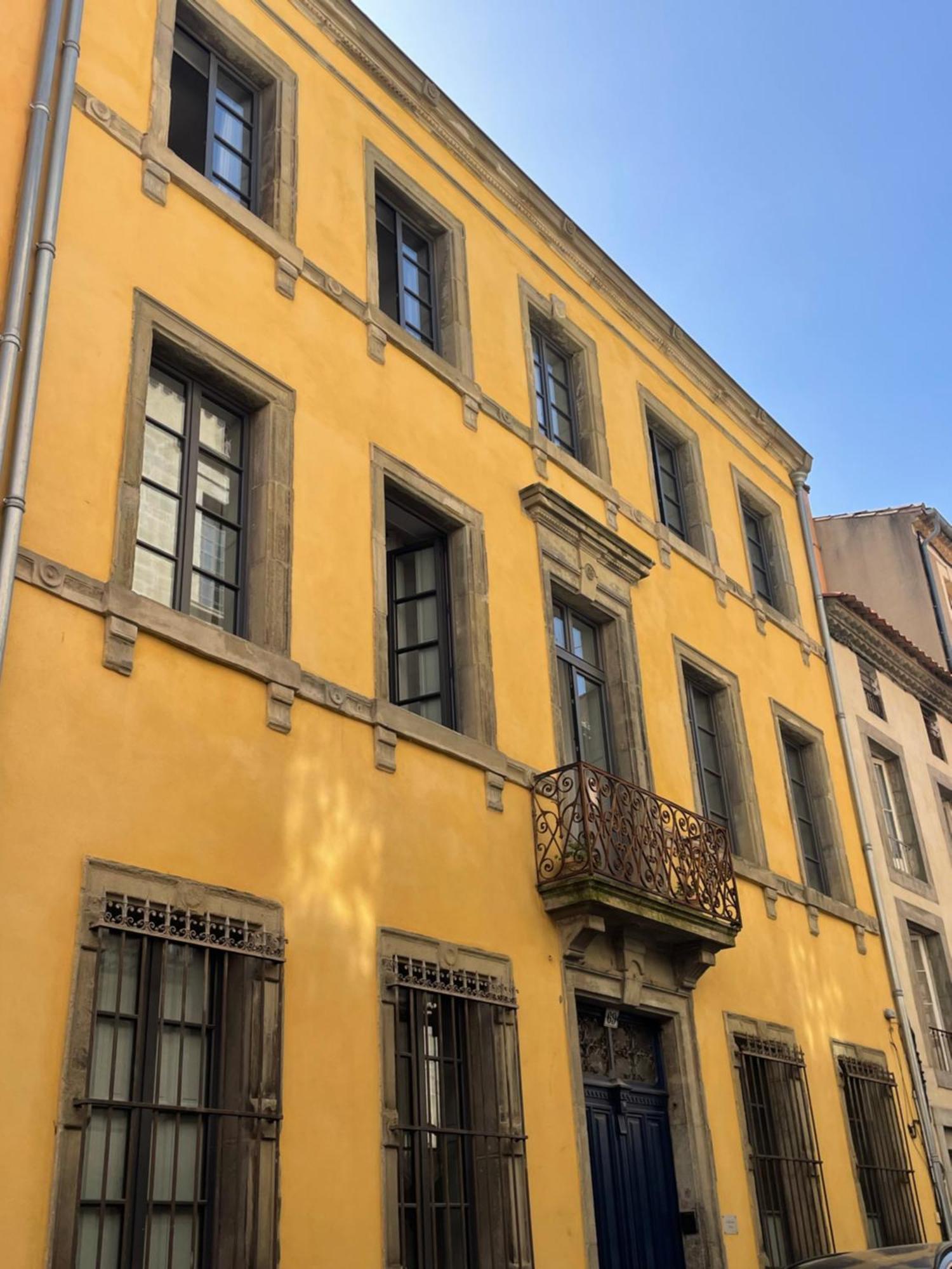 Les D'aime Bed & Breakfast 3*