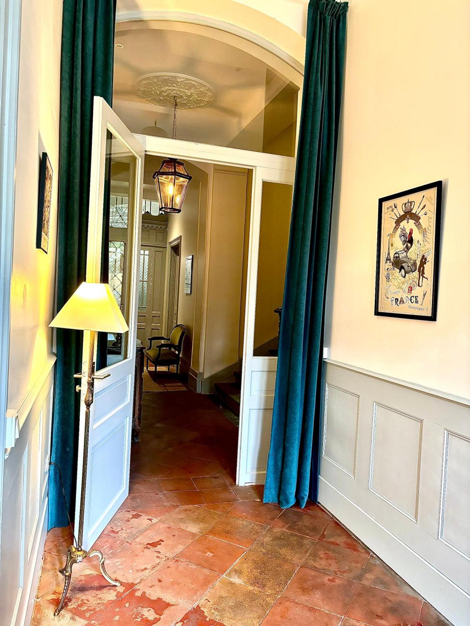 Les D'aime Bed & Breakfast Carcassonne