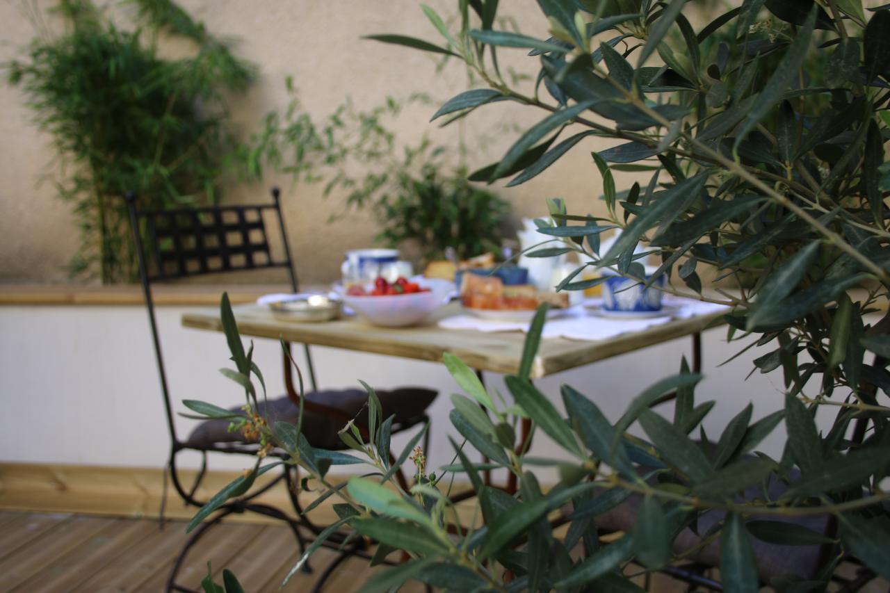 Les D'aime Bed & Breakfast 3*